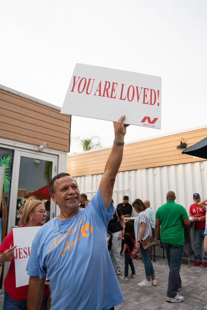 Evangelismo: You Are Loved